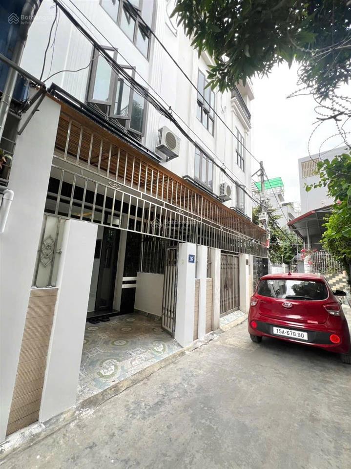 Nhà 4 tầng mặt ngõ. sân cổng  đông khê thông ra lê hồng phong  kinh doanh được