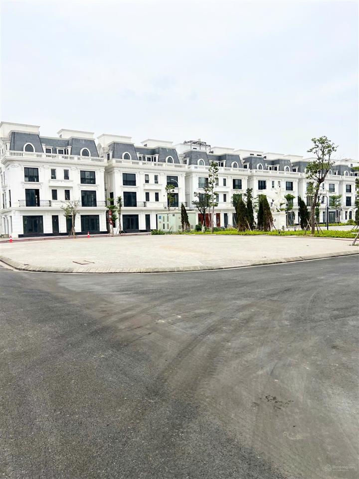 Bán căn liền kề flc premier parc đại mỗ, dt 90m2 thiết kế 4 tầng 1 tum giá 26,5 tỷ.  0939 668 ***