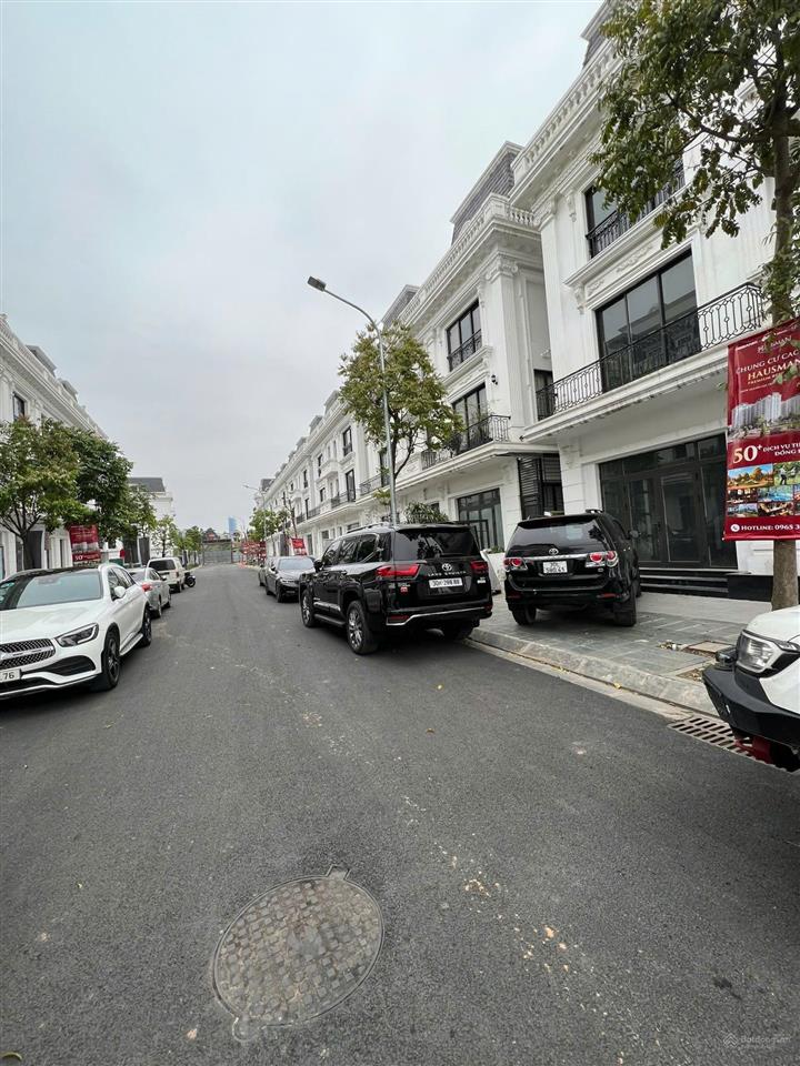 Bán căn liền kề flc premier parc đại mỗ, dt 90m2 thiết kế 4 tầng 1 tum giá 26,5 tỷ.  0939 668 ***