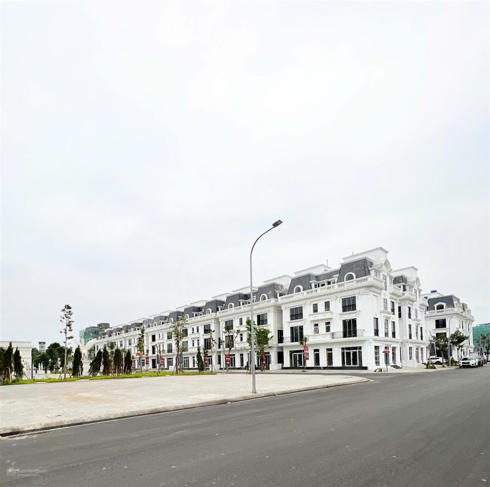 Bán căn liền kề flc premier parc đại mỗ, dt 90m2 thiết kế 4 tầng 1 tum giá 26,5 tỷ.  0939 668 ***