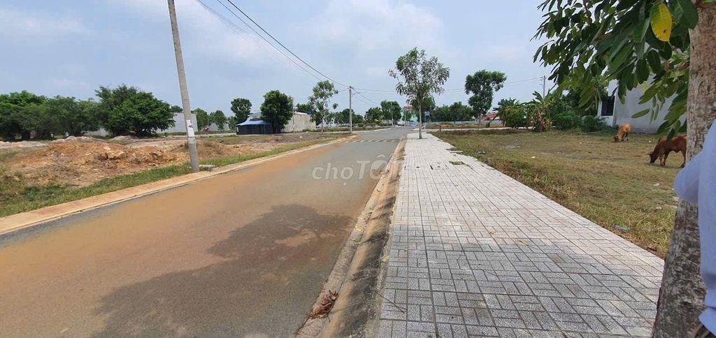 Chính chủ giảm thêm 300tr cho khách thiện chí lô đất 160m2 sổ hồng sẵn