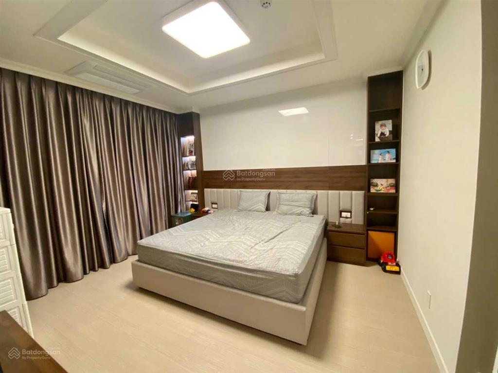 Cho thuê căn hộ 125m2 3pn starlake tây hồ. nội thất cơ bản  0339 937 ***