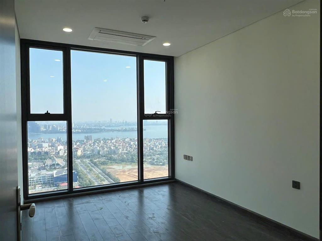 Bán căn hoa hậu tòa n01t7 ngoại giao đoàn 105m2, 3pn giá 16,8 tỷ view toàn bộ hồ tây.  0339 937 ***