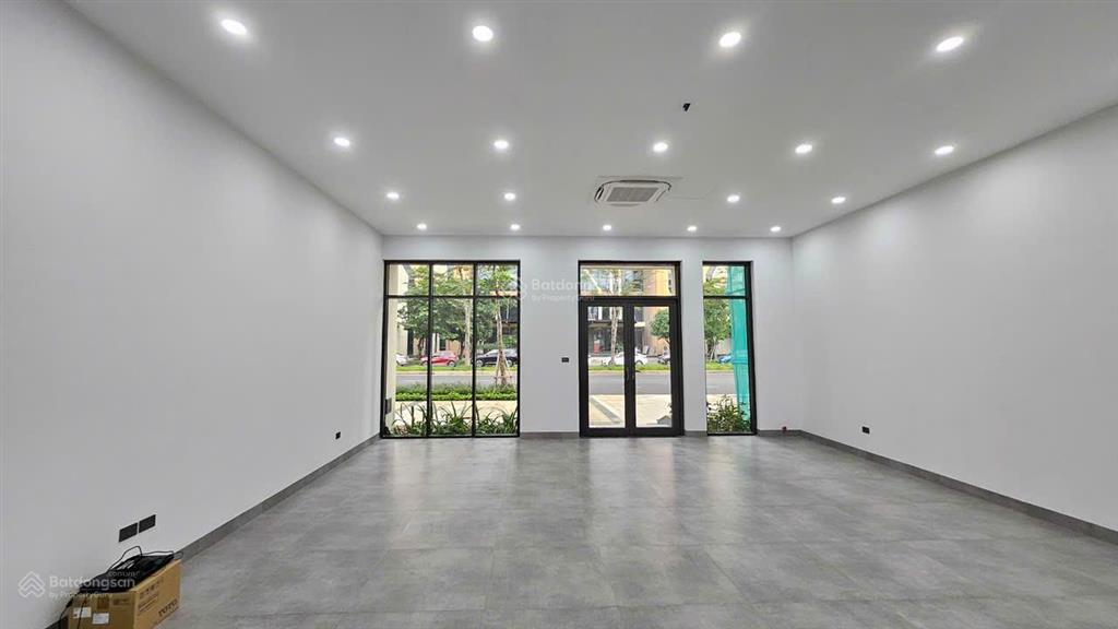 Cho thuê shophouse, biệt thự, làm văn phòng khu đô thị starlake,  0339 937 ***