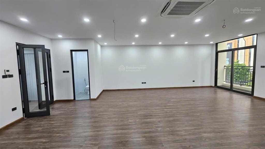 Cho thuê shophouse, biệt thự, làm văn phòng khu đô thị starlake,  0339 937 ***