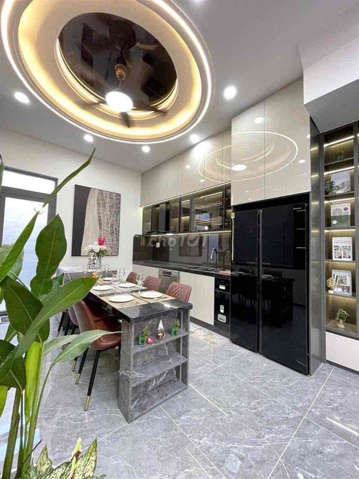 Bán nhà hẻm an phú đông 27 gần cầu vượt Bình phước