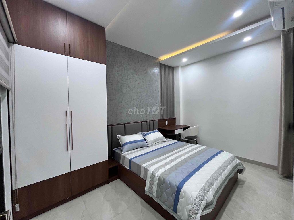 Gấp - 3 tầng 3 mê trung tâm Hải Châu - Oto đậu sát nhà - giá 4ty95