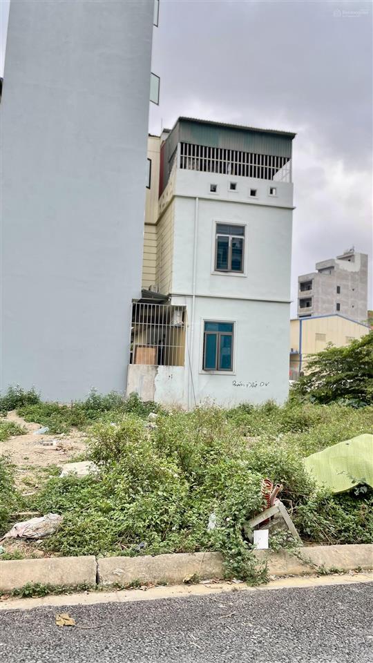 Bán đất dịch vụ di trạch 96.7m2 * mt 8.1m giá 15x triệu/m sát đường 30m đô thị hinode
