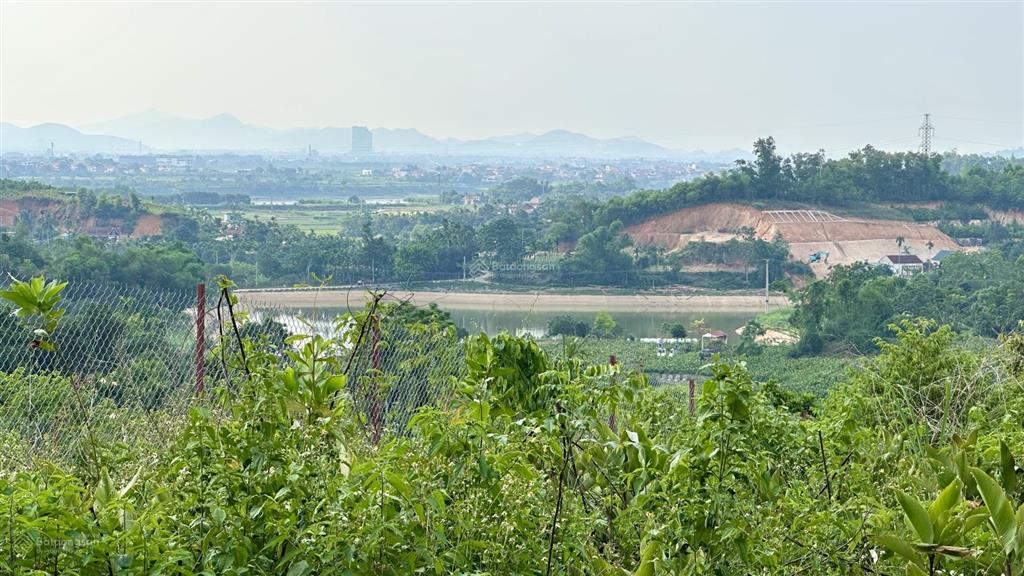 Cần bán 750m2 view cực đẹp tại thôn phú lội xã minh quang  ba vì, tp hà nội.