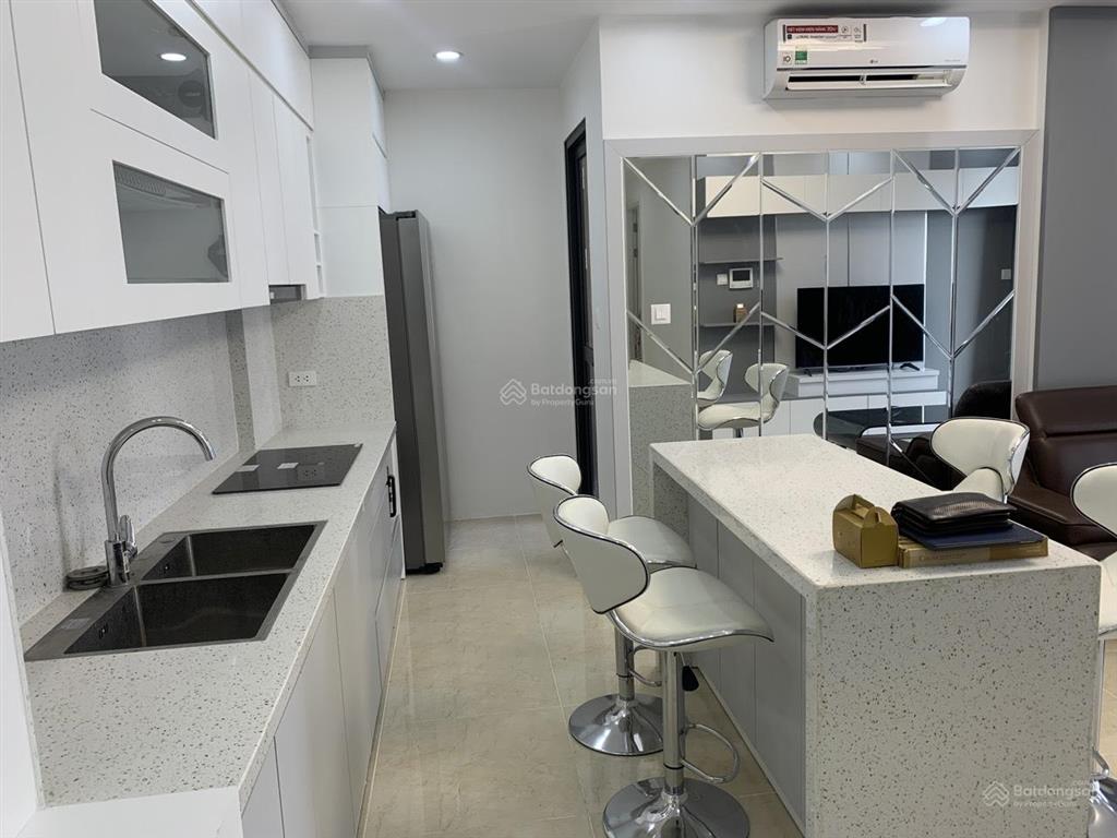 Cho thuê căn hộ 2pn, 70m2, 20 triệu, tại vinhomes d'capitale, trần duy hưng, cầu giấy, hà nội