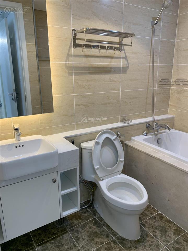 Cho thuê căn hộ 2pn, 70m2, 20 triệu, tại vinhomes d'capitale, trần duy hưng, cầu giấy, hà nội