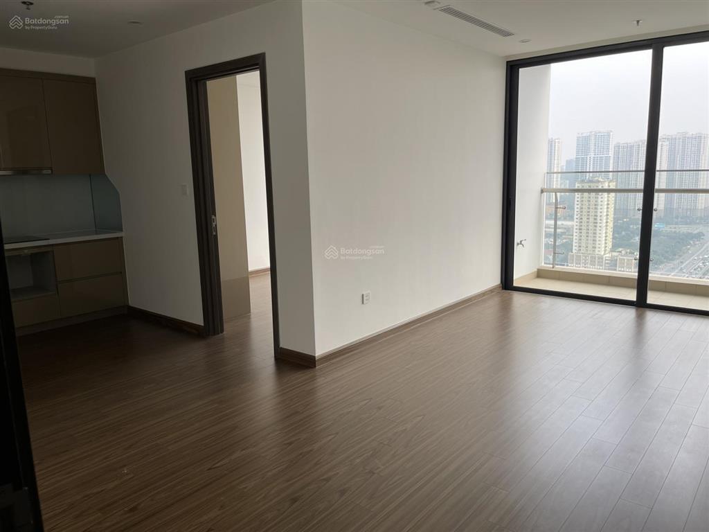 Chính chủ cần bán căn góc 3pn 105m2 toà w2 vinhomes west point nội thất cơ bản, nhà mới đẹp giá tốt