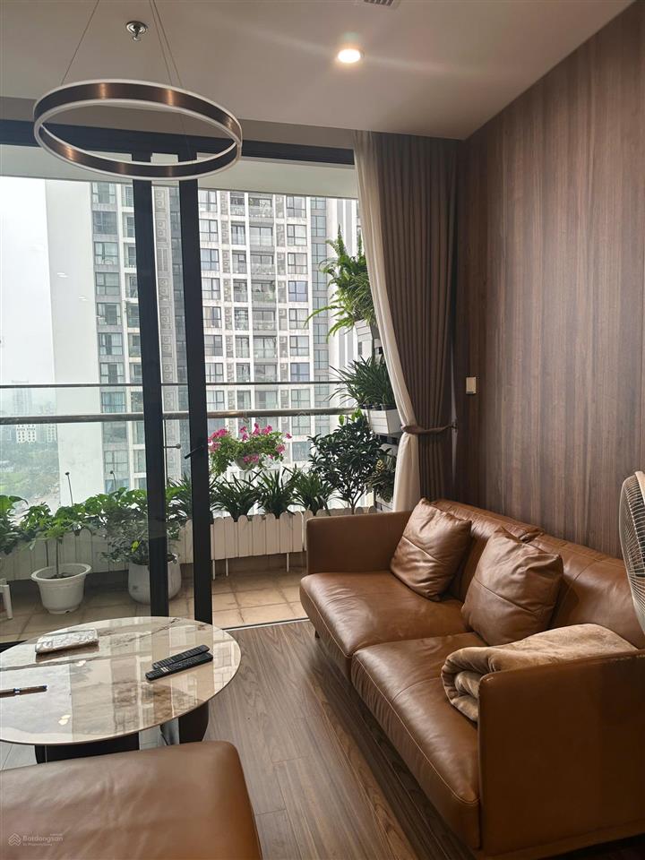 Rẻ quá khách ơi .bán căn 3pn 112m2 full nội thất vinhomes west point giá nhỉnh 9 tỷ