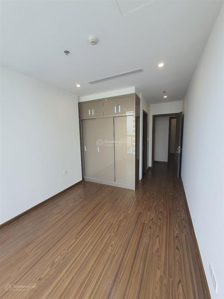 Bán nhanh căn 3pn toà w3 vinhomes west point sẵn sổ đỏ giá 11 tỷ bao phí ban công đông bắc
