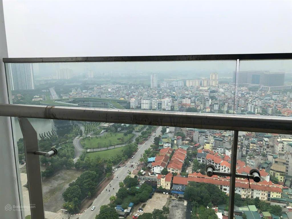 Chính chủ cần bán gấp căn 2pn 2wc toà w3 căn 68m2 giá thu về 8 tỷ sẵn sổ view thoáng jw mariot
