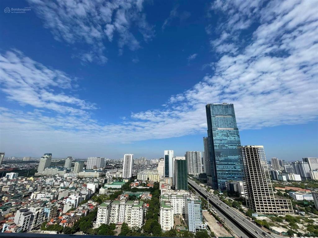 Cho thuê vinhomes west point 2pn2wc full đồ nội thất đẹp sang trọng, view thoáng, vị trí trung tâm