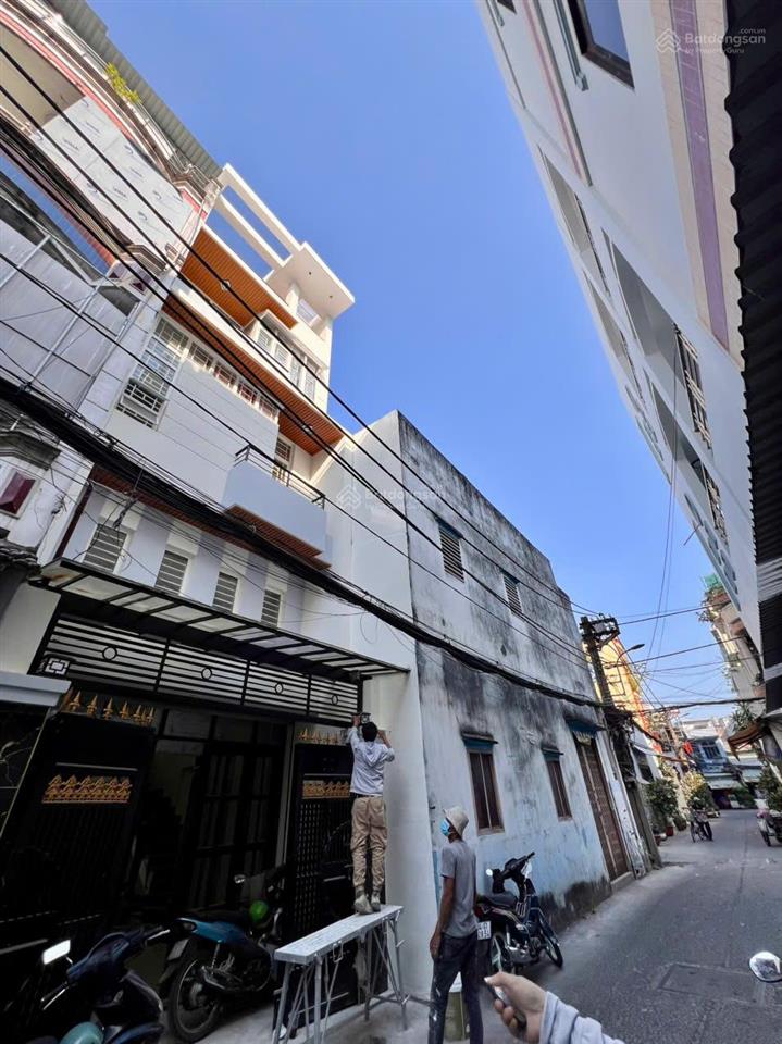 Nhà bán hẻm 7m lạc long quân  gần ngã 4 âu cơ  lạc long quân