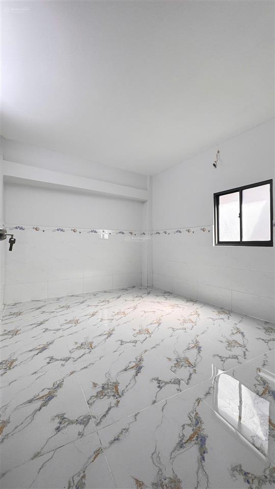 Mặt tiền đường 12m quân sự  diện tích  57m2