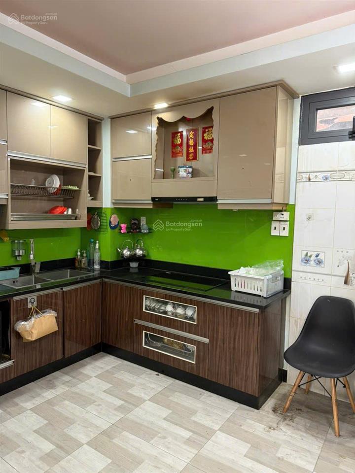 Nhà hẽm 10m nhựa đường hàn hải nguyên. 5 tầng mới