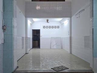 Nhà hẽm ông ích khiêm. diện tích  3,6 x 15m. 4 tầng