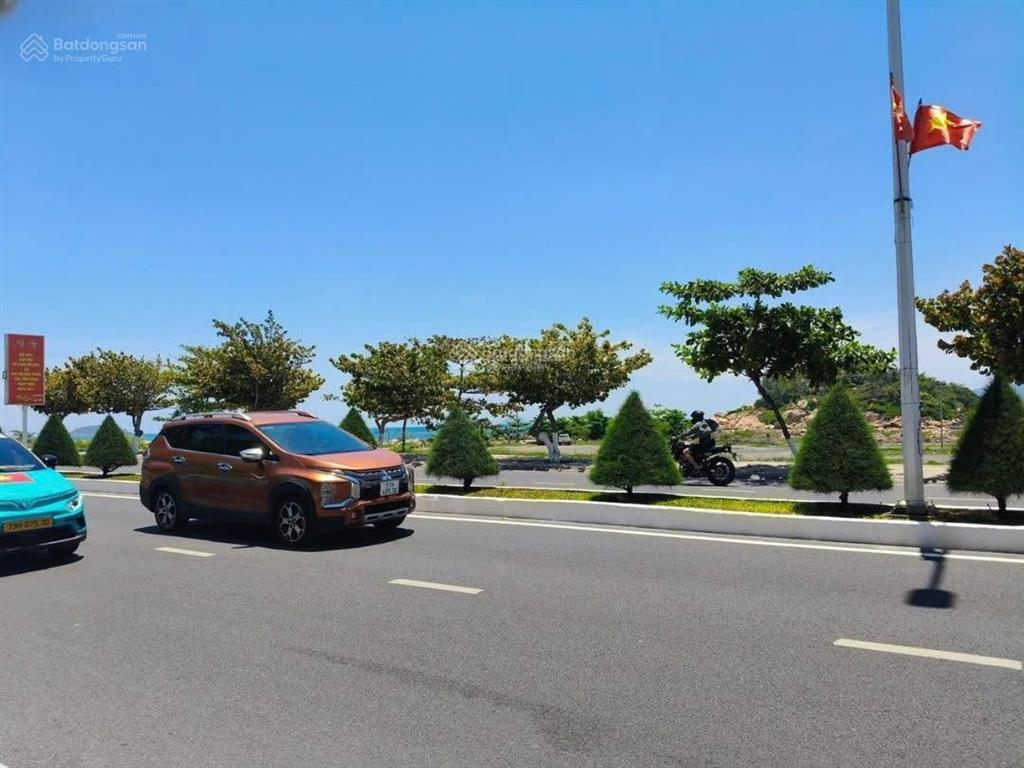Bán lô đất liền kề tđc hòn đỏ nha trang ngay đường trần phú nối dài (phạm văn đồng)