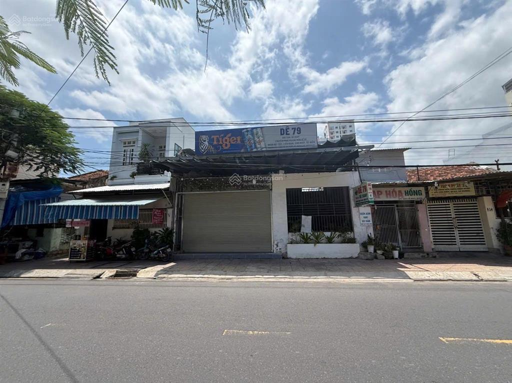 Bán đất mặt tiền đường phú đức ngang 9m