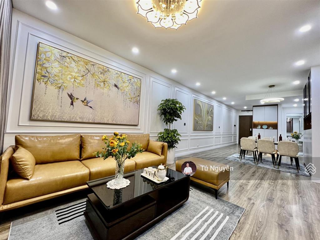 Chính chủ bán căn 2 phòng ngủ 63m2 hà nội center point lê văn lương. giá 7 tỷ