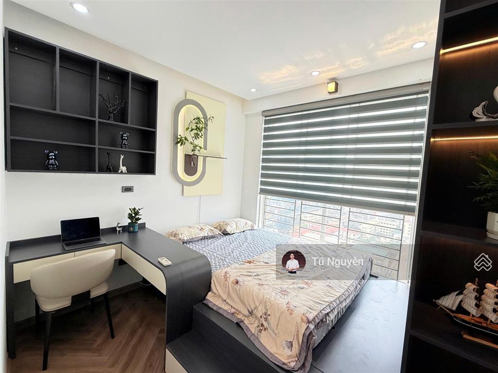 Chính chủ bán căn 2 phòng ngủ 61m2 hei tower số 1 ngụy như kon tum. giá 5 tỷ