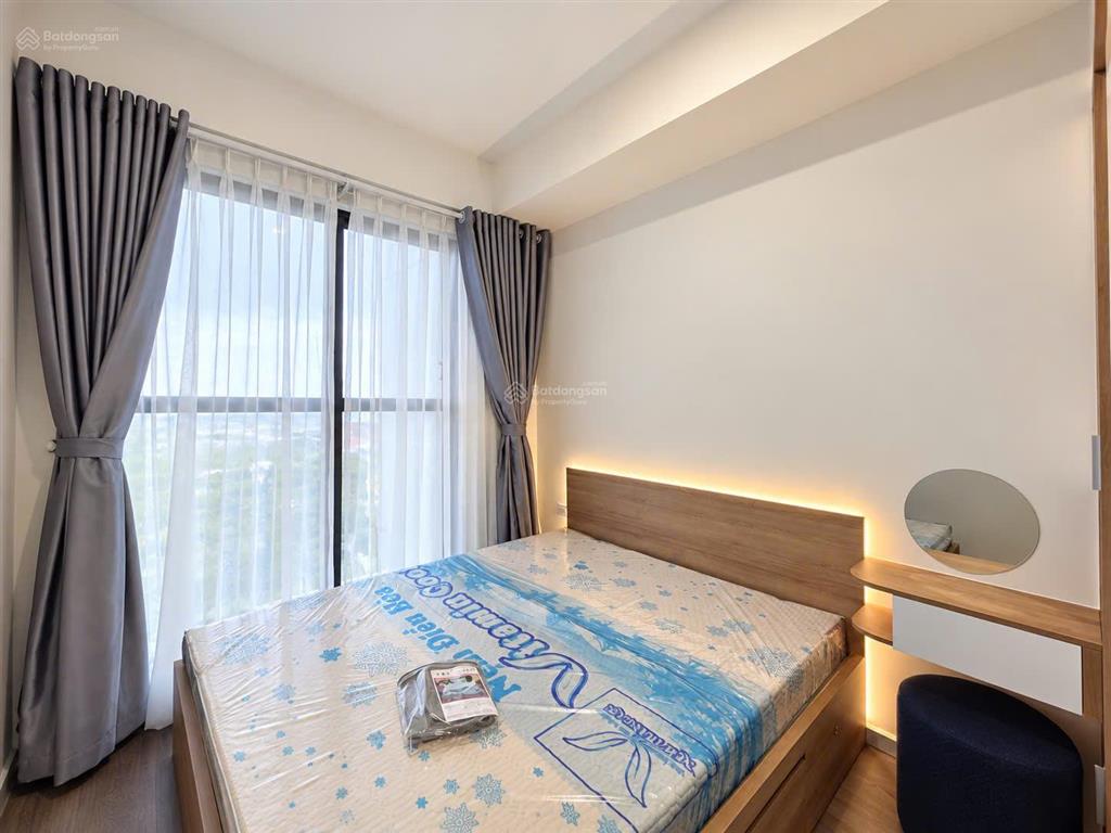 Căn hộ the botanica  cđt novaland, dt 73m2 bán giá 5.6 tỷ. nội thất đẹp, thoáng mát.