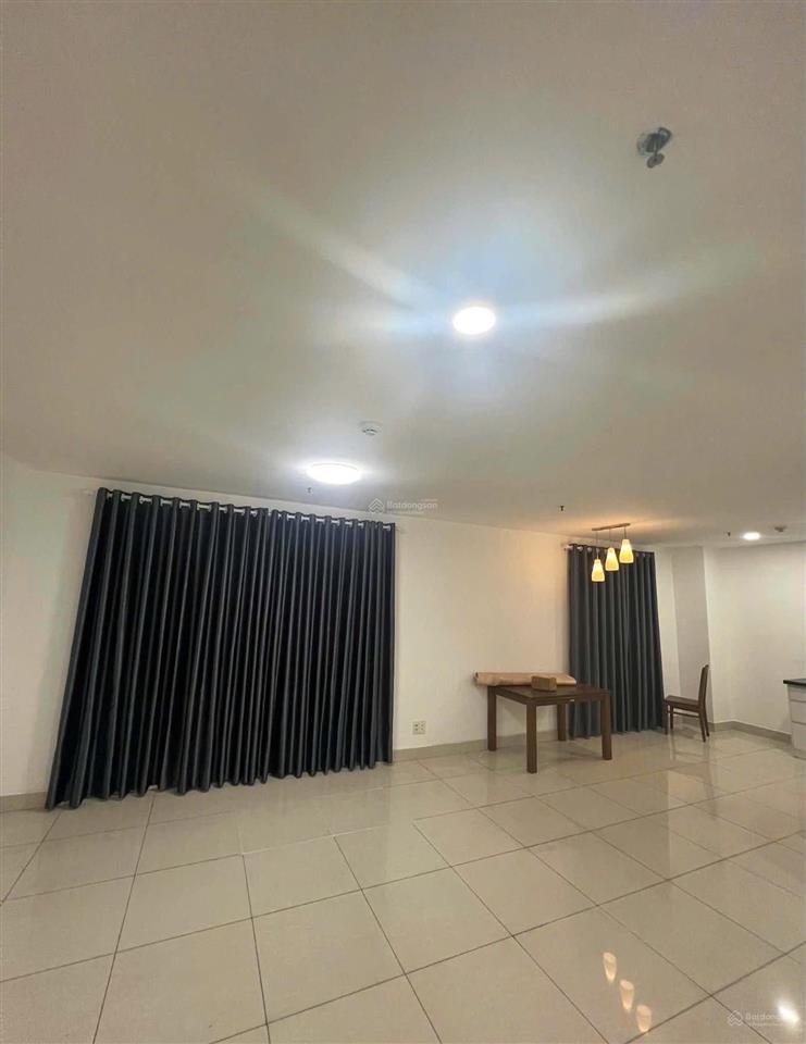 Cho thuê căn hộ cc 3pn, 2wc, 115m2 tại khu chung cư charm plaza, 7 triệu vnd