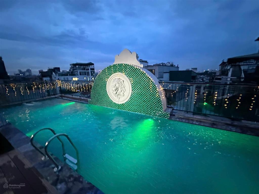 Bán khách sạn, căn hộ cao cấp tại giang văn minh mặt đường đang mở thông ra trần phú  sơn tây
