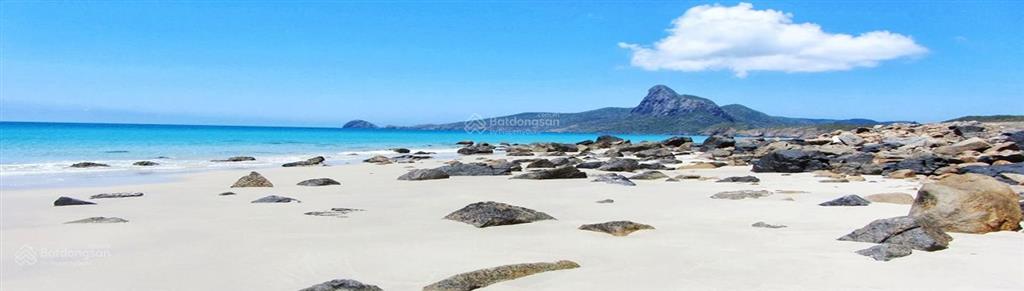 Bán 400m2 mặt phố đi bộ minh châu liền kề minh châu beach resort