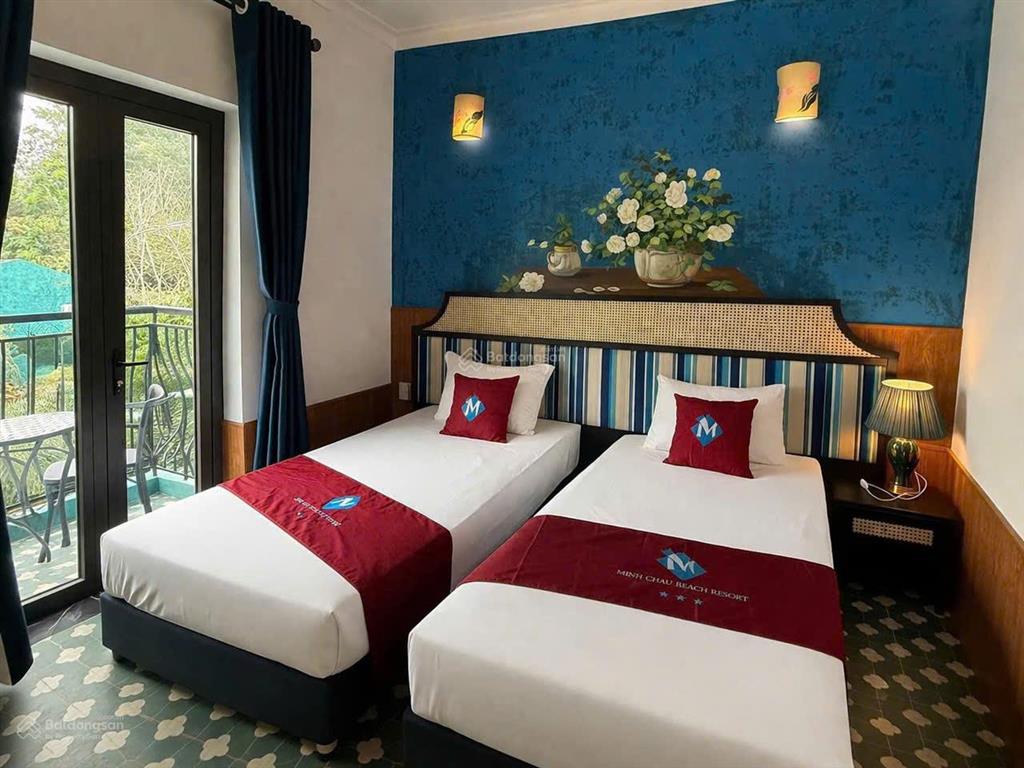 Bán mảnh đất vàng 1600 m2 đối diện dự án 5 sao giai đoạn 2 của tập đoàn viglacera