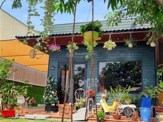 Chính chủ bán gấppp căn nhà vườn 980tr ở tân nhựt, bình chánh. đẹp như khu nghỉ dưỡng ở đà lạt.