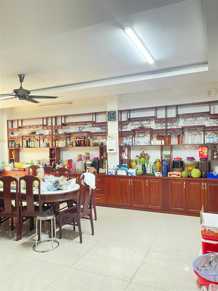 Cơ hội chỉ 7 tỷ 800tr sỡ hữu ngay căn nhà hẻm 1 sẹc gò dầu 84m2 ngang 5m 3 lầu