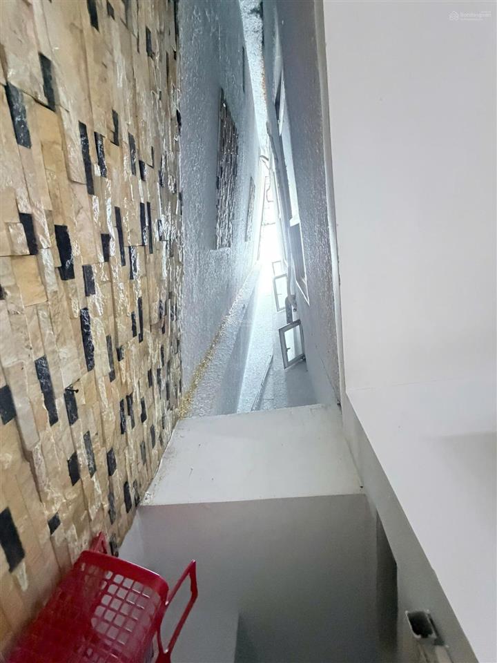 Mặt tiền đỗ nhuận  tân sơn nhì 4x18m 4 lầu