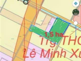 Bán đất 2 mặt tiền vành đai 4  kênh số 8, giá 7 triệu / m2, 15000 m2