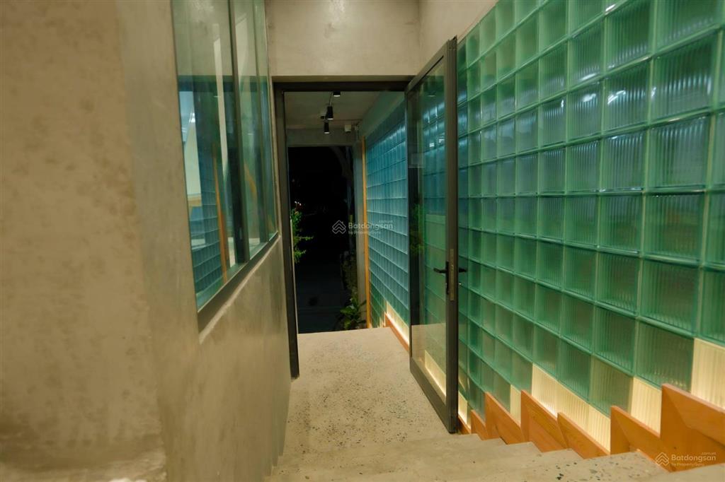 Văn phòng chuyên nghiệp mặt phố  60m2/sàn, giá tốt mỹ đình