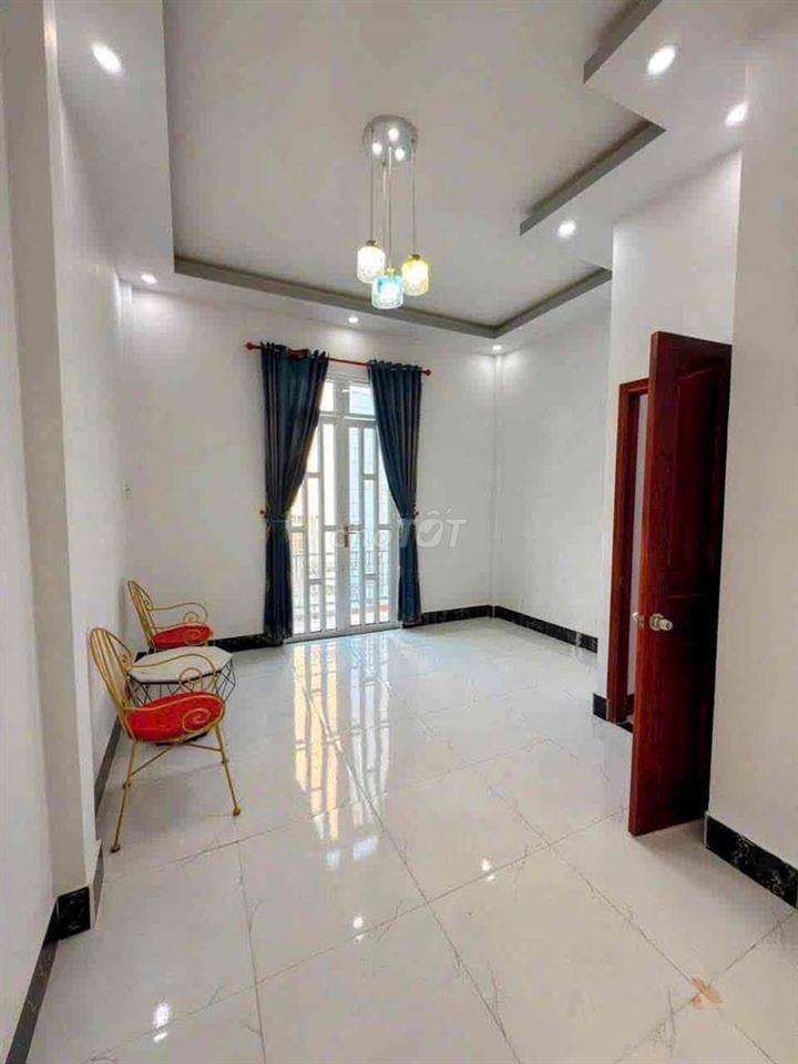 CỌC NGAY GIÁ TỐT NHÀ TRỤC CHÍNH HẺM 90 HÙNG VƯƠNG,TRUNG TÂM NINH KIỀU
