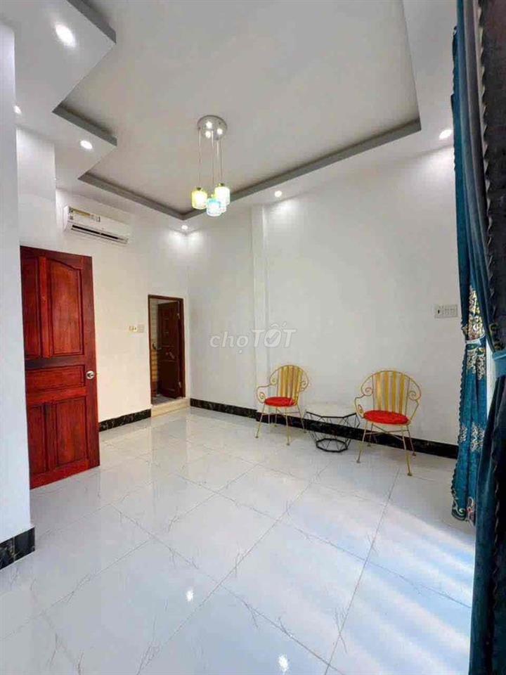 CỌC NGAY GIÁ TỐT NHÀ TRỤC CHÍNH HẺM 90 HÙNG VƯƠNG,TRUNG TÂM NINH KIỀU