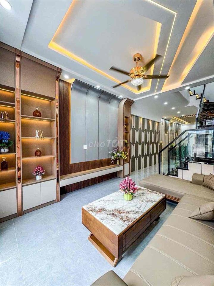 NHÀ ĐẸP TRUNG TÂM NINH KIỀU,HẺM 67 PHAN ĐĂNG LƯU KẾ VINCOM HÙNG VƯƠNG