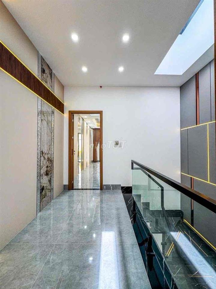 NHÀ ĐẸP TRUNG TÂM NINH KIỀU,HẺM 67 PHAN ĐĂNG LƯU KẾ VINCOM HÙNG VƯƠNG