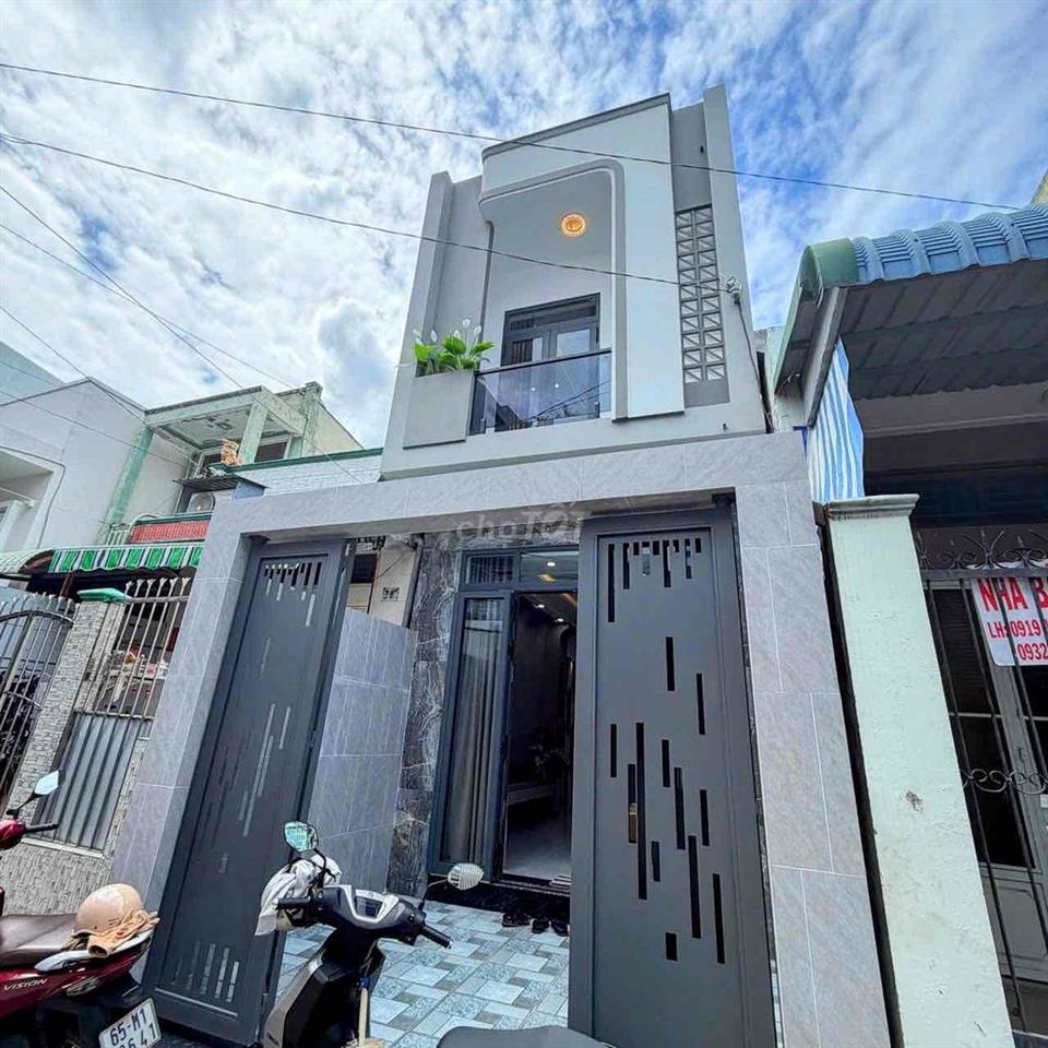 NHÀ ĐẸP TRUNG TÂM NINH KIỀU,HẺM 67 PHAN ĐĂNG LƯU KẾ VINCOM HÙNG VƯƠNG