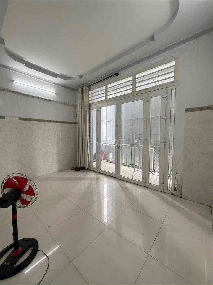 BÁN GẤP GIÁ RẺ NHÀ 155B5 KDC HƯNG PHÚ 1