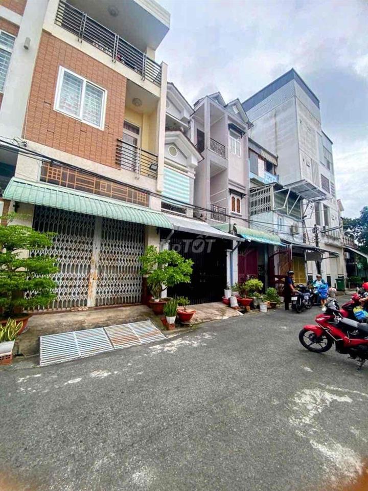 KÈO THƠM NHÀ 2 MT ĐƯỜNG NGUYỄN VĂN CỪ,CHỐT GIÁ RẺ,ĐANG THU NHẬP 24tr/t