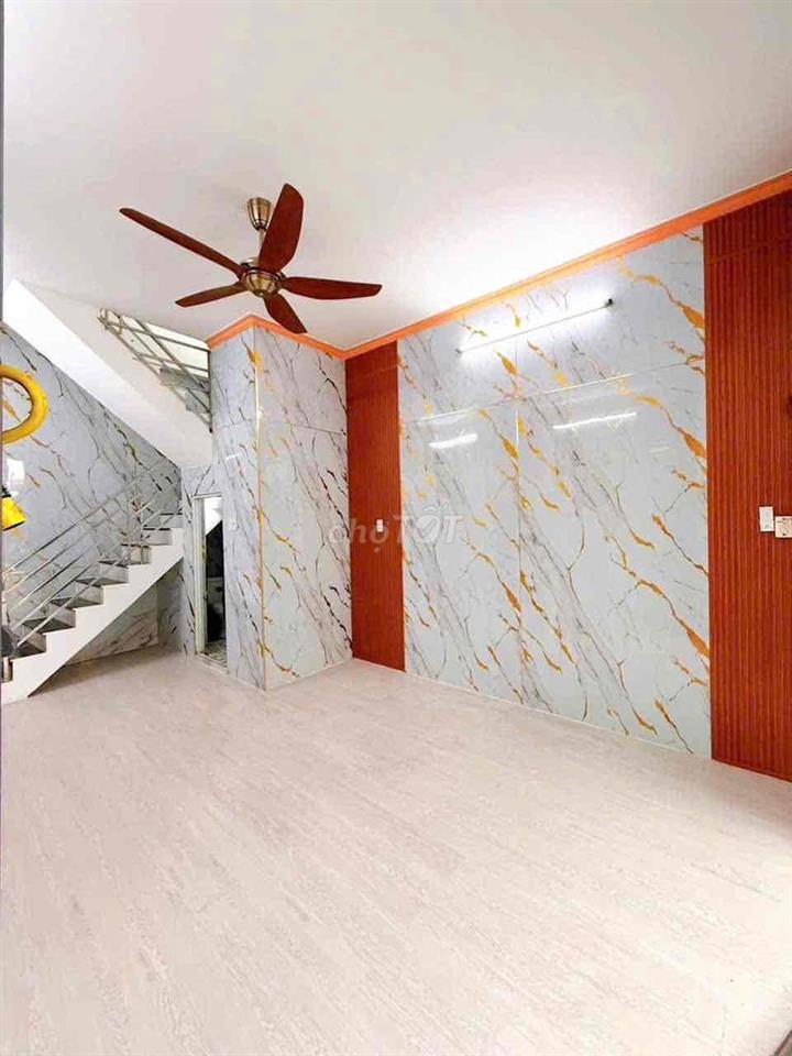 NHÀ 3 TẦNG MẶT TIỀN ĐỀ THÁM - THUẬN TIỆN KINH DOANH,CHO THUÊ