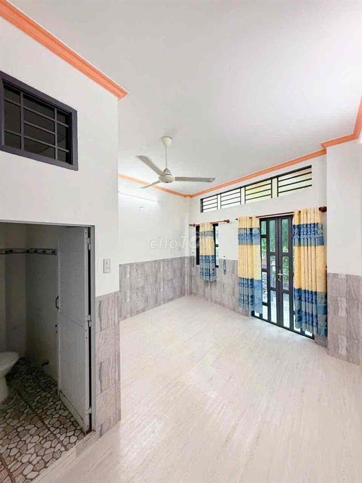 NHÀ 3 TẦNG MẶT TIỀN ĐỀ THÁM - THUẬN TIỆN KINH DOANH,CHO THUÊ