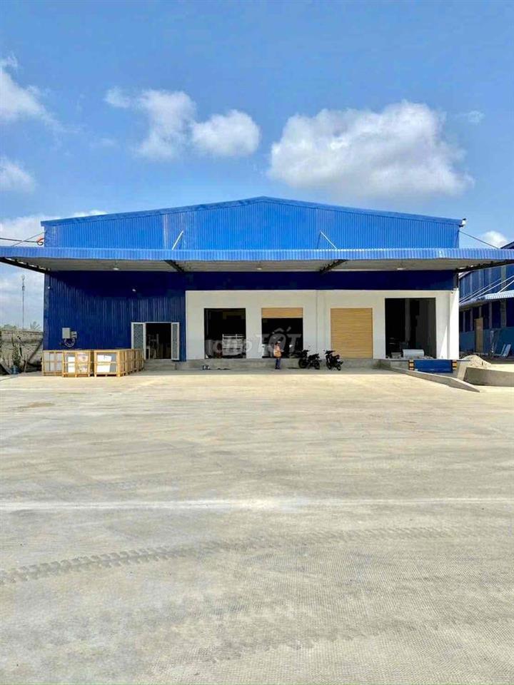 BÁN 4 KHO MỚI XÂY ĐẠT CHUẨN ĐANG CHO THUÊ COD THU NHẬP SẲN TẠI QL61C