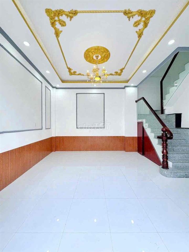 NHÀ ĐẸP GIÁ QUÁ RẺ,TRỤC CHÍNH HẺM OTO,NGAY BỜ KÈ HỒ BÚN XÁNG