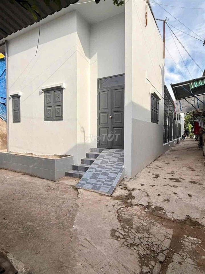 BÁN DÃY TRỌ MỚI XÂY FULL KHÁCH THUÊ THU NHẬP 17TR/THÁNG